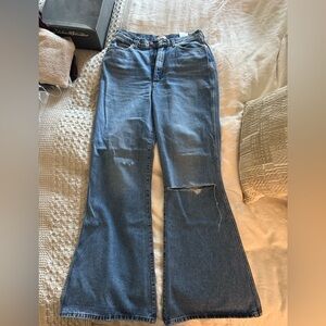 Women's Wrangler “Wanderer” Flared Jeans